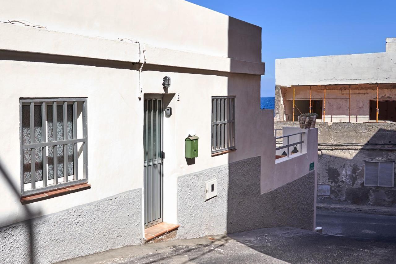 Beautiful Apartment In Front Of The Sea !!!! Эль-Эскобональ Экстерьер фото