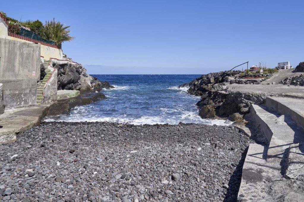 Beautiful Apartment In Front Of The Sea !!!! Эль-Эскобональ Экстерьер фото